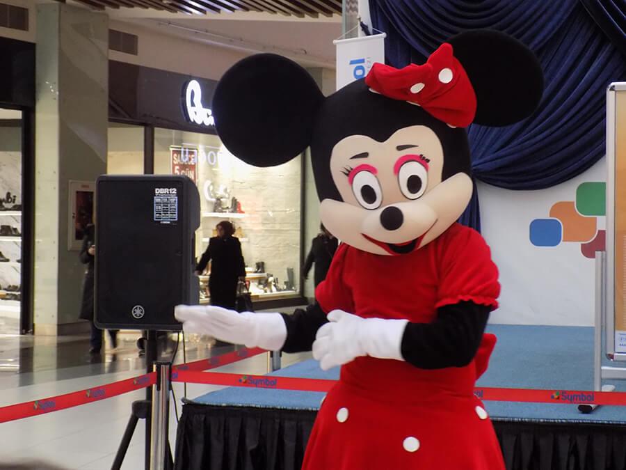 Etkinlikler - Minnie Mouse ve Mickey Mouse Etkinliği