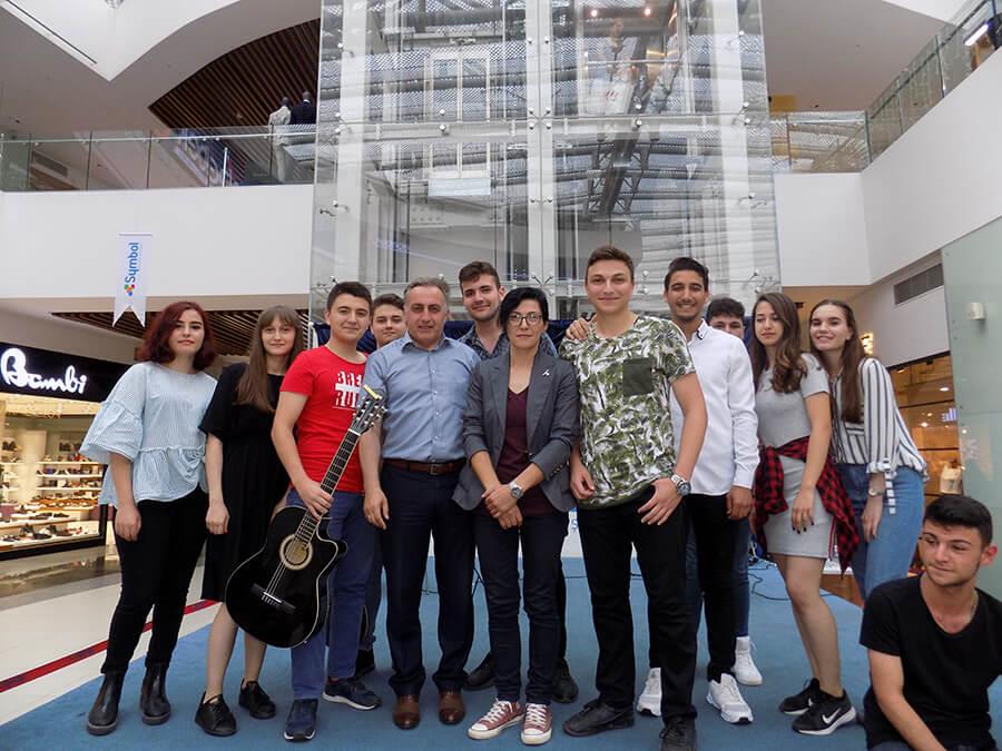 Etkinlikler - Tüpraş 50. Yıl Anadolu Lisesi Öğrencileri Yeteneklerini Symbol'de Sergiliyor
